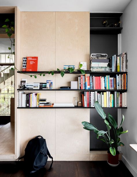 A Studio Apartment Gets A Nontraditional Tiny Home Renovation Live Work Studio, Tiny Studio Apartments, Japanese Interiors, Melbourne House, Contemporary Apartment, Open Space Living, Japanese Interior, Building A New Home, Australian Homes