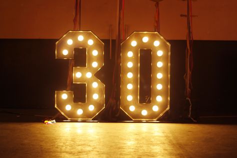 The big 3-0...number lights to add a stunning wow factor to a milestone birthday celebration! Number Lights, Gatsby Birthday, Gatsby Birthday Party, 0 Number, 40 Birthday, 30 Birthday, Number 30, Light Up Letters, Milestone Birthday