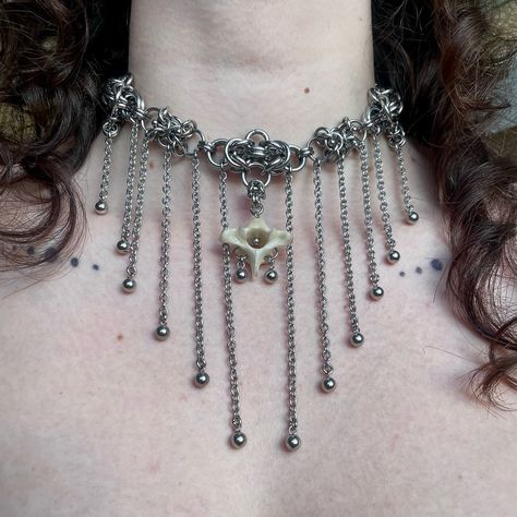 CicadaInstinct | Chainmail and foraged bone necklace 🖤 obsessed with the hanging chains ⛓️ brings such a delicate balance to the chunky choker xx Bone… | Instagram Bone Choker, Chunky Choker, Bone Necklace, Chain Mail, Wire Work, Bones, Choker, Chain, Instagram