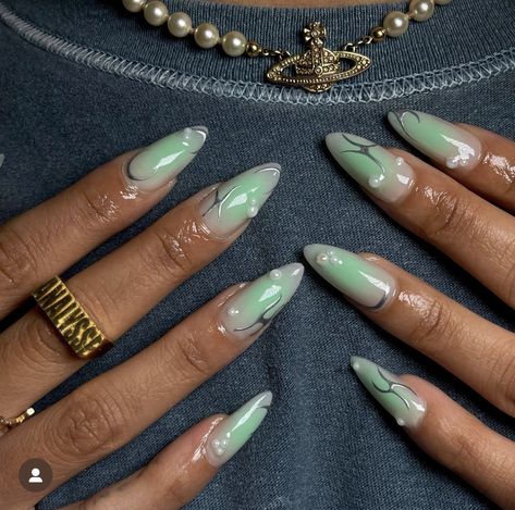 Medium Length Nails Acrylic, Fall Nails 2022, Mint Green Nails, Mint Nails, Silver Nail Art, Medium Nails, Punk Nails, Airbrush Nails, Manicure Inspiration