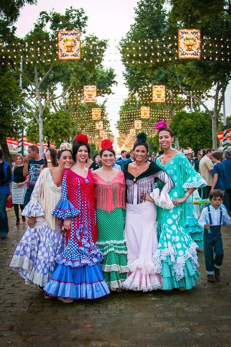 (Flamenco) Dress Envy in Sevilla: La Feria de Abril – The Overseas Escape Where To Go In Europe, Spanish Festivals, Flamenco Dress, Flamenco Dancing, Spanish Culture, Festivals Around The World, Flamenco Dancers, Seville Spain, Spain And Portugal