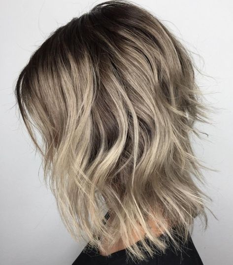 Balayage Shag, Platinum Balayage, Balayage Hair Brunette Long, Balayage Hair Blonde Medium, Medium Shag Hairstyles, Layered Thick Hair, Balayage Hair Caramel, Medium Shag, Medium Shag Haircuts