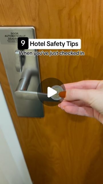 Hotel Door Lock Hacks, Hotel Room Safety Tips, Things To Do In A Hotel Room, Hotel Room Safety Hacks, Hotel Safety Hacks, Hotel Safety Tips, Renting Tips, Hotel Room Hacks, Hotel Hanger