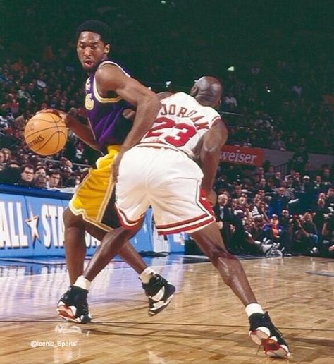 NBA All-Star Game 1998 - VIDEO | ExNBA.com Kobe Vs Jordan, Kobe Bryant Michael Jordan, Kobe Bryant Quotes, Michael Jordan Pictures, Kobe Bryant 8, Kobe Mamba, Jordan Photos, Kobe Bryant Nba, Nba Basketball Art