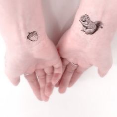 acorn - hobbit Squirrel Tattoos, Oak Tattoo, Acorn Fairy, Acorn Tattoo, Squirrel Tattoo, Paintings Nature, Squirrel Illustration, Matching Friend Tattoos, Floral Black And White