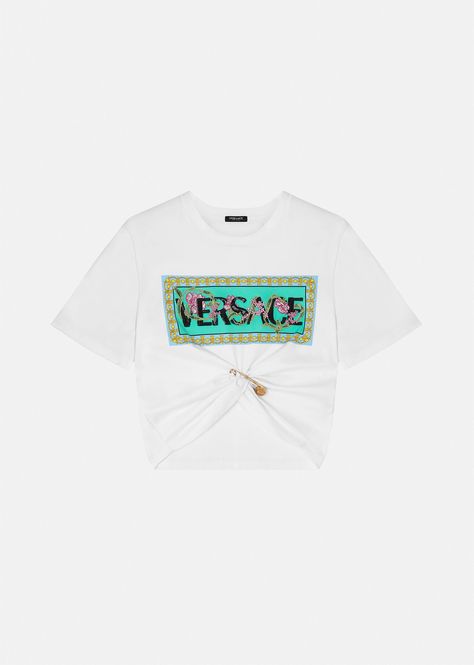 Versace Safety Pin, Embroidered T Shirt, Versace T Shirt, Outfit Png, Cute Swag Outfits, Dress Hats, Embroidered Tshirt, T Shirt For Women, Classic Outfits