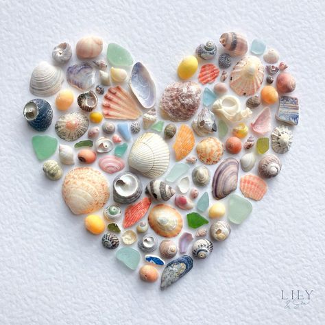 Answers to the three questions I am asked the most: Glue: PVA or hot glue (I’ve had a LOT of practice at hiding the glue so there’s no… | Instagram Seashell Heart, Mosaic Sea, Hot Glue Art, D I Y Crafts, Glue Art, Seashell Bracelet, She Sells Seashells, Beachy Decor, Sea Glass Art