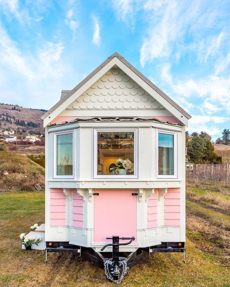 Victorian Tiny House, Vernon Bc, Pink Victorian, Tiny House For Sale, Tiny House Listings, Composting Toilet, Wheels For Sale, Wood House, Beautiful Houses