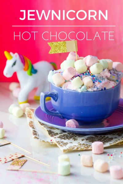 Jewnicorn Hot Chocolate Winter Unicorn Birthday Party, Blue Hot Chocolate, Pink Hot Chocolate, Unicorn Drink, Oatmeal Granola Bars, Unicorn Hot Chocolate, Unicorn Desserts, Hot Chocolate Drinks, Hot Chocolate Recipe