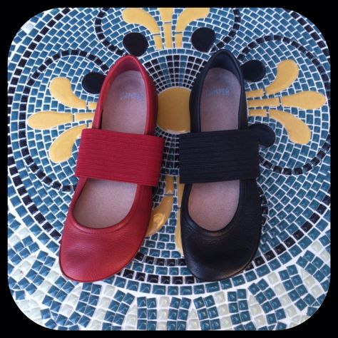 Camper Ballet flats in black and red $129 Summer Shoes, Ballet Flats, Mary Janes, Black And Red, Ballet, Spring Summer, Red, Closet, Quick Saves