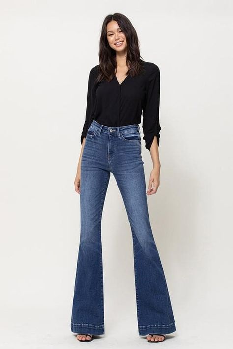 Bella High Rise Flare Jeans Scout and Poppy Fashion Boutique Super Flare Jeans, Western Clothes, Cropped Wide Leg Jeans, Flying Monkey Jeans, Flying Monkey, Trouser Style, Medium Wash Jeans, Flare Trousers, Jeans Size Chart