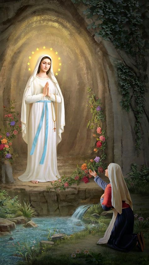 Mary Jesus Mother, Mother Mary Pictures, Blessed Mother Statue, Catholic Wallpaper, Jesus Mother, Virgin Mary Art, Mother Mary Images, Blessed Mary, The Holy Family