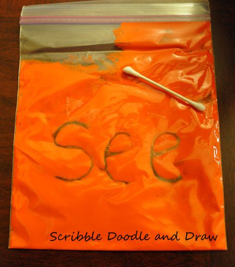 Scribble Doodle and Draw: use paint baggies to practice printing letters, sight words, spelling words, etc.. so many ways! Aktiviti Tadika, Spelling Activities, Sight Word Activities, Sight Word Games, Word Practice, Aktivitas Montessori, Kindergarten Literacy, Word Activities, Early Literacy