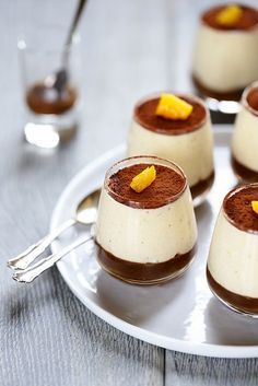 Que faire avec du mascarpone ? Trente-cinq recettes - Un déjeuner de soleil Dessert Mascarpone, Mascarpone Recipes, Ice Cream Inspiration, Mascarpone Dessert, Cheesecake Mousse, Top Chef, Top Recipes, Desert Recipes, Cheese Recipes