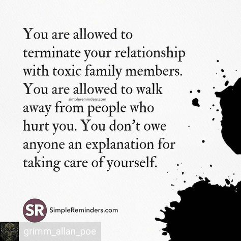 Hell yeah Toxic Family Quotes, Toxic Family Members, Quotes Family, Toxic Family, Super Quotes, Toxic People, Trendy Quotes, Ideas Quotes, Family Drama