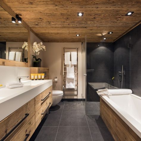 Chalet Bathroom, Chalet Interior, Chalet Design, Private Lounge, Luxury Ski Chalet, Cabin Bathrooms, Ski Chalets, Ski House, Luxury Ski