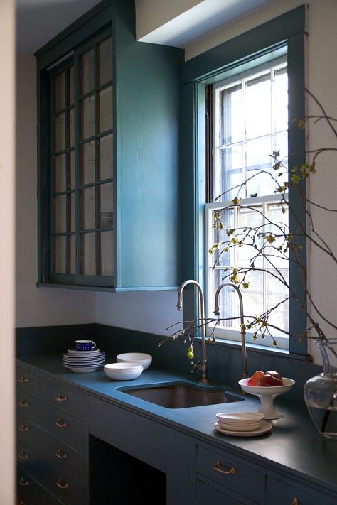 Farrow & Ball Inchyra Blue Pantry | Remodelista Farrow And Ball Inchyra Blue, Inchyra Blue, Trendy Kitchen Colors, Best Kitchen Design, Farrow And Ball Paint, Kitchen Paint Colors, Farrow And Ball, Blue Kitchens, Kitchen Colors