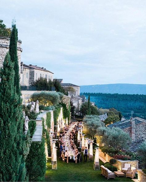 Wedding Venues South Of France, European Destination Wedding, Provence Wedding Decor, Weeding Decoration Inside, Portofino Wedding, Wedding Vogue, Malibu House, Destination Wedding Italy, 2nd Wedding