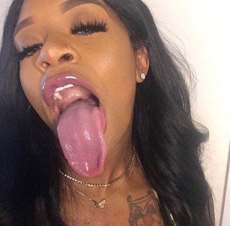 Tounge Out Face, Anime Tounge Out Face, Big Lips Natural, Durga Kali, Risky Pictures, Crazy Women, Kali Goddess, Juicy Lips, Princesa Diana