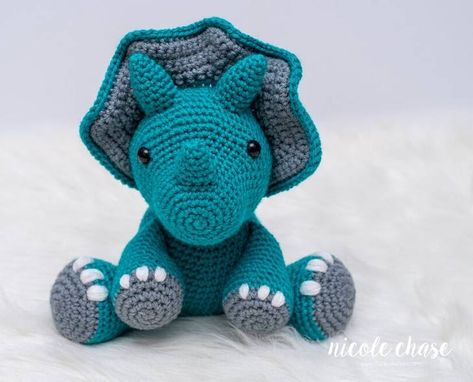 Tanner The Triceratops, Crochet Dinosaur Pattern Free, Crochet Baby Doll, Dinosaur Crochet, Crochet Dinosaur Patterns, Foundation Single Crochet, Crochet Toys Free, Crochet Patterns Free Beginner, Crochet Dinosaur