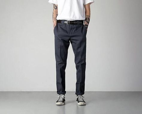 Dickies Outfit, Dickies Style, Men Mode, Pants Outfit Men, Outfits With Converse, Mens Fashion Streetwear, Skateboarder, Stylish Mens Outfits, Men Fashion Casual Outfits