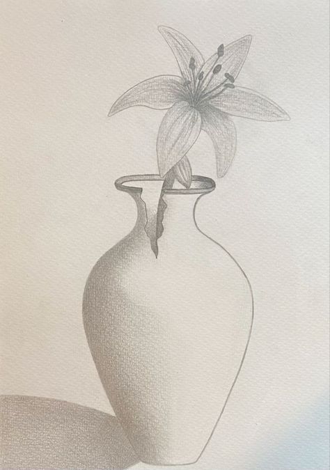 Flowers In Vase Drawing Pencil, Drawings Flower Vase, A Vase With Flowers Drawing, Flower Vase Sketch Pencil, Aesthetic Sketches Flowers, Flower Vase Drawing Pencil, Broken Vase With Flowers, Vase Drawing Simple, Flower Vase Sketch