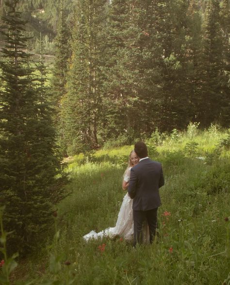 here’s your sign to elope in the mountains and bring me along ✨🦋 Eloping In The Mountains, Wedding Girl, Mountain Elopement, Texas Wedding, In The Mountains, Iowa, The Mountain, Got Married, Getting Married