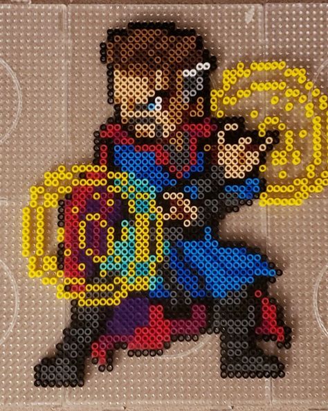 Marvel Perler Bead Patterns, Perler Beads Marvel, Avengers Perler, Marvel Perler Beads, Marvel Crafts, Med Doctor, Hama Beads 3d, Hama Art, Modele Pixel Art