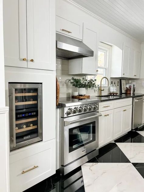 Lela Burris galley kitchen remodel Kitchen With Sink And Range On Same Wall, Thor Electric Range, Stove For Kitchen, Thor Kitchen Appliances, Electric Oven Kitchen, Modern Kitchen Stove Design, Thor Range In Kitchen, Oven With Hood, Range Top Kitchen