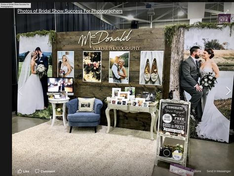 booth Photographer Expo Booth, Photographer Booth Display, Wedding Vendors Booth, Wedding Expo Booth, Wedding Show Booth, Art Festival Booth, Bridal Show Booths, Photography Booth, Stand Feria