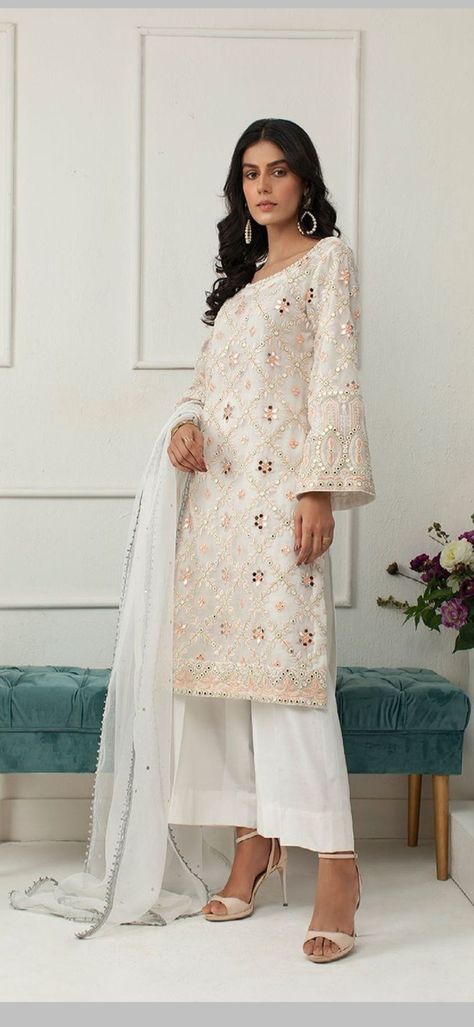 Bell Sleeve Indian Suit, Bell Sleeves Suit Design, Pakistani Bell Sleeves Suit, Bell Sleeves Suit, Wine Suit, Suit Sleeves Design, Pakistani Women, Pakistani Women Dresses, Aditi Rao