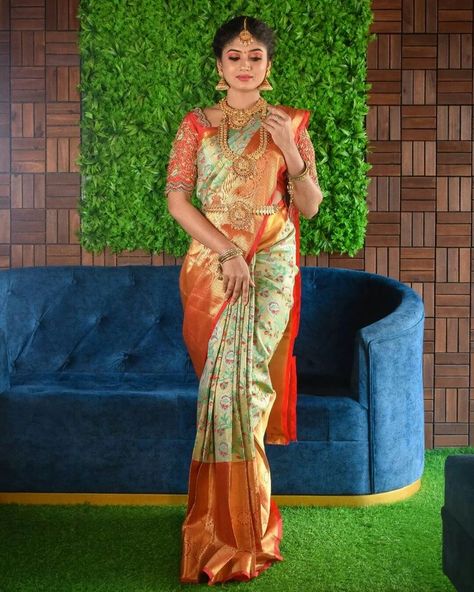 Red Pattu Saree With Green Blouse, Green And Red Saree Blouse, Silk Saree For Wedding Function, Photo Possess, Pelli Sarees, Engagement Sarees, Basic Blouse Designs, Alphabet Cake, Party Saree