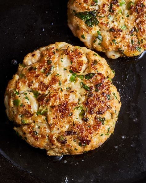 Shrimp Burger Recipe with Creole Spices | Kitchn Shrimp Patty Recipes, Shrimp Burger Recipe, Shrimp Patties, Shrimp Burgers, Creole Shrimp, Pan Fried Shrimp, Pescatarian Meals, Creole Sauce, Shrimp Burger