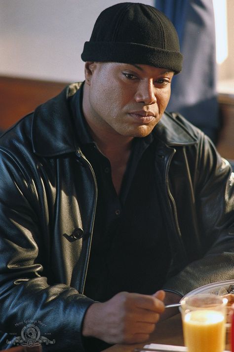 Sg1 Christopher Judge Christopher Judge, Star Gate Sg1, Best Sci Fi Series, Stargate Sg 1, Samantha Carter, Legion Of Doom, Night Walkers, Star Gate, Cinema Art