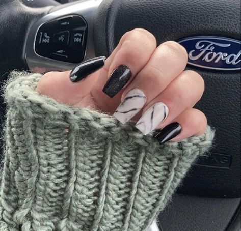 mattd black and white acrylic nail extentions Black And White Medium Nails, Black And White Flames Nails, Black And White Tapered Square Nails, Wavy Black And White Nails, Black And White Nail Extensions, Marble Acrylic Nails, White Acrylic Nails, Black And White Marble, Nail Extensions