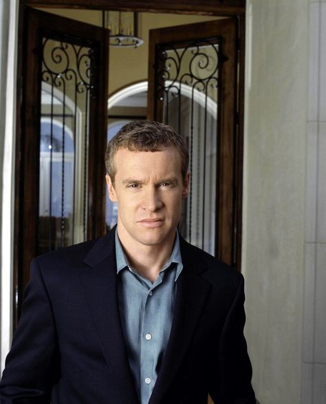 Pin for Later: The Cast of The O.C.: Where Are They Now? Tate Donovan as Jimmy Cooper Tate Donovan, The Oc, Beach Photo, Real Life Stories, Newport Beach, 8x10 Photo, The Cast, Newport, Photo Storage