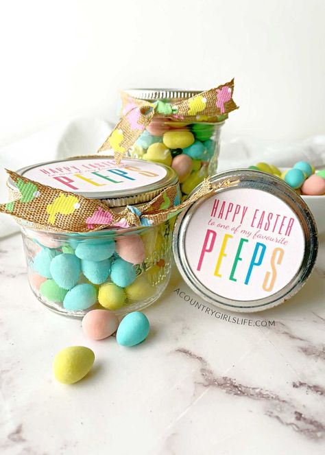 Easter Gifts For Friends, Easter Treats For Kids, Homemade Easter Gifts, Easter Brunch Party, Easy Diy Candy, Easter Gift For Adults, Easter Mason Jars, Treats For Kids, Diy Easter Gifts