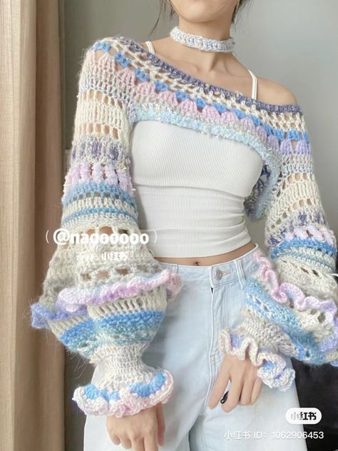 Men Crochet, Mode Crochet, Crochet Clothing And Accessories, Crochet Clothes For Women, Crochet Design Pattern, Crochet Fashion Patterns, Crochet Tops, Clothes Patterns, Really Cute Outfits