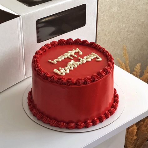 Men’s Simple Birthday Cake, Red Cake Designs Birthday For Men, Red Cakes For Men, White And Red Cake Birthdays, Red Velvet Birthday Cake For Men, Red Birthday Cake For Men, Red Cake Ideas Birthdays, Simple Round Birthday Cake, Red Birthday Cake Aesthetic