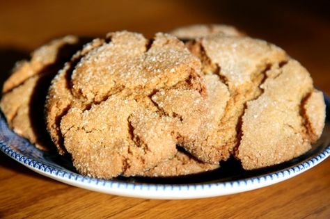 Silver Dollar City's Famous Ginger Cookie Coal Cookies, Ginger Cookie Recipe, Ginger Cookie Recipes, Cookie Dough To Eat, Molasses Cookies Recipe, Egg Nutrition, Joplin Missouri, How To Cook Kale, Famous Recipes