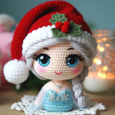 Elsa Christmas, Pattern For Crochet, Crochet Lovers, Crochet Christmas, Elsa Frozen, Christmas Crochet, Santa Hat, Simple Patterns, Christmas Ornament