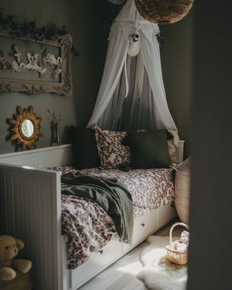 Bohemian Kids Room Woodland Toddler Room, Woodland Kids Room, Sharing A Room, Kids Bedroom Inspiration, Guest Bedroom Decor, Toddler Boys Room, Nursery Room Inspiration, Toddler Bedrooms, Tiny Bedroom