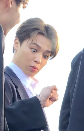 Jimin Meme, Confused Face, Summer Concert, Good Morning America, Park Jimin Bts, Meme Faces, Bts Face, Face Cover, Bts Pictures