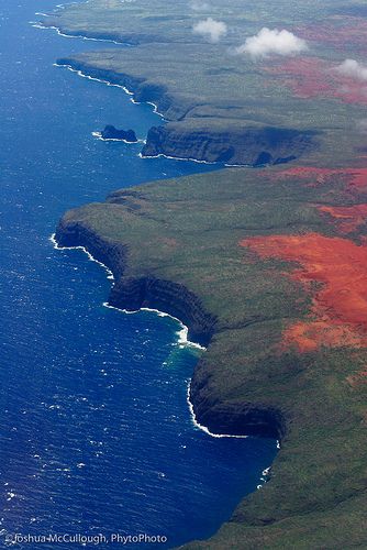 Kaho'olawe coast, Hawaiian Islands Beautiful America, Hawaii Islands, Beautiful Hawaii, Aloha Spirit, Hawaiian Culture, Pacific Islands, Plant Photos, Ocean Sounds, Remote Island