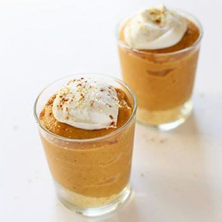 Pie Shooters, Pumpkin Custard, Pumpkin Pudding, Mini Pie, Mini Pumpkin Pies, Vegan Pumpkin Pie, Easy Autumn Recipes, Minimalist Baker, Pumpkin Pies