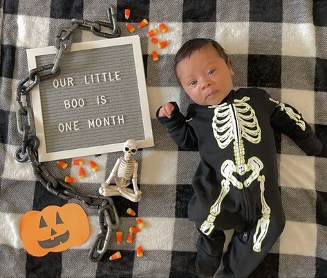 baby one month milestone photo photography October Monthly Milestone, 5 Month Old Halloween Photoshoot, Fall Theme Milestone Pictures, 4 Month Halloween Pictures, 1 Month Old Halloween Pictures, 1 Month October Pictures, One Month Old Halloween Pictures, Halloween One Month Pictures, October One Month Baby Pictures