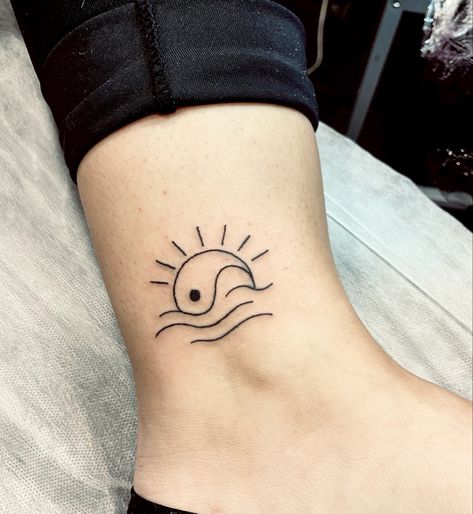 Sun and wave tattoo with half ying yang. Yin Yang Fire And Water Tattoo, Wave Ying Yang Tattoo, Yin Yang Tattoo Men, Sun And Wave Tattoo, Ying Yang Tattoo, Yang Tattoo, Yin Yang Tattoos, Wave Tattoo, Water Tattoo