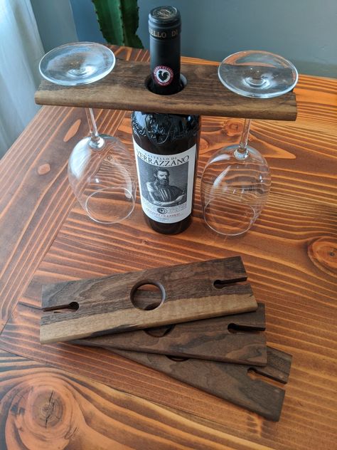 Diy Wine Caddy, Wine Caddy Diy Wooden, Wine Box Diy, Wine Bottle And Glass Holder, Wine Bottle Glass Holder, Tre Kunst, Wood Jewelry Display, Vintage Furniture Design, Wood Shoe Rack