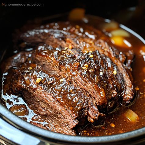 Brisket Sauce Recipe, Slow Cooker Beef Brisket, Roast Beef Crock Pot Recipes, Brisket Crock Pot, Salmon Meatballs, Cranberry Brie Bites, Slow Cooker Brisket, Braised Brisket, Cranberry Brie