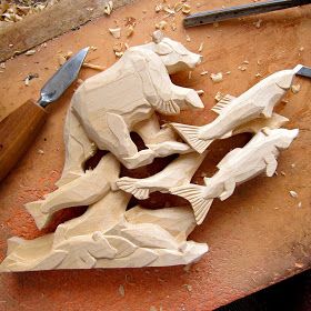 Whittling Patterns, Carved Wooden Animals, Whittling Projects, Simple Wood Carving, Wood Carving For Beginners, Bear Sculptures, Number 13, Bear Carving, Wood Animal